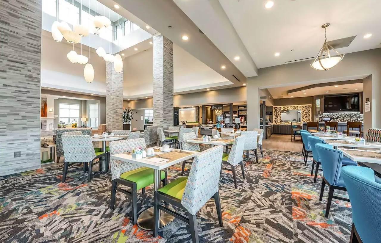 Hilton Garden Inn Бомонт Экстерьер фото