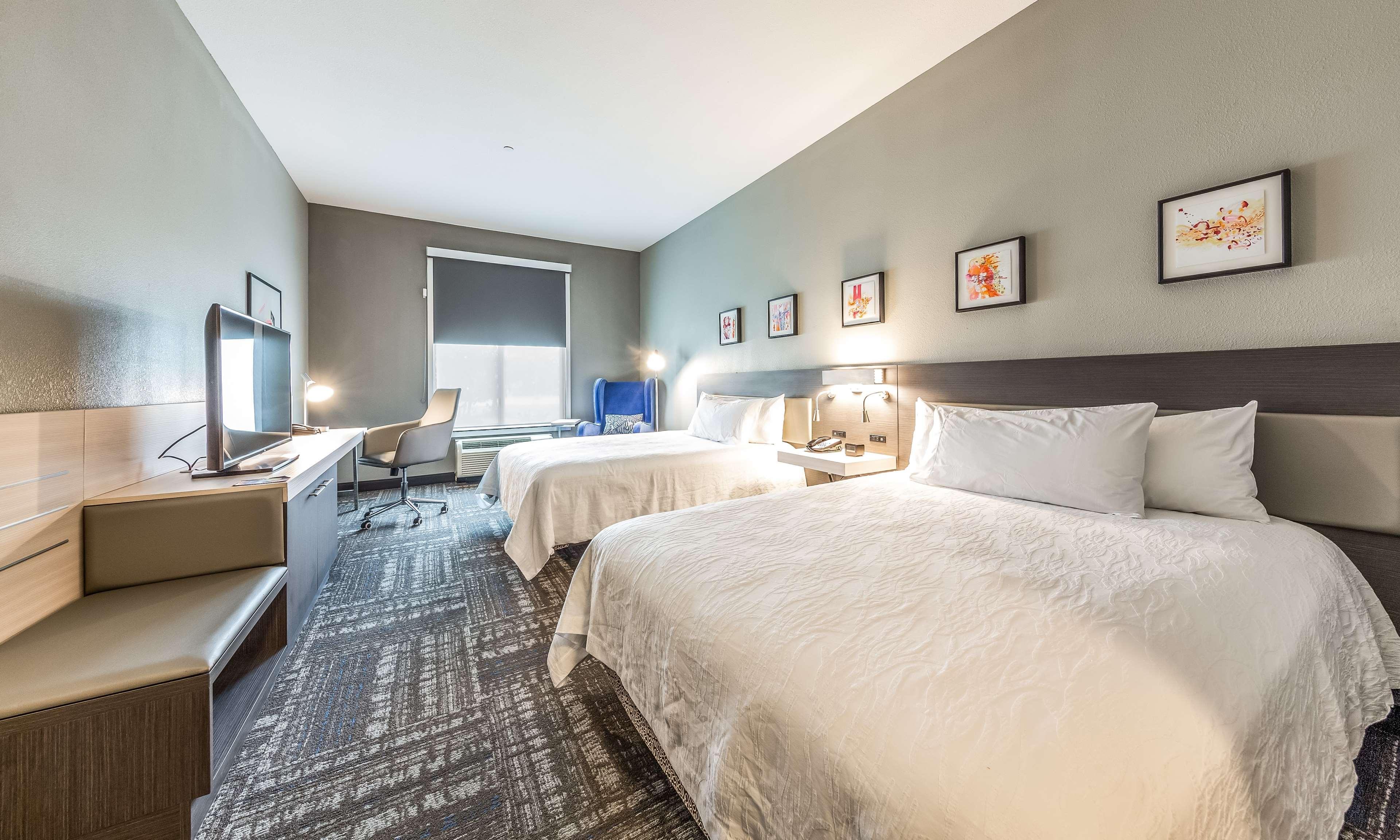 Hilton Garden Inn Бомонт Экстерьер фото