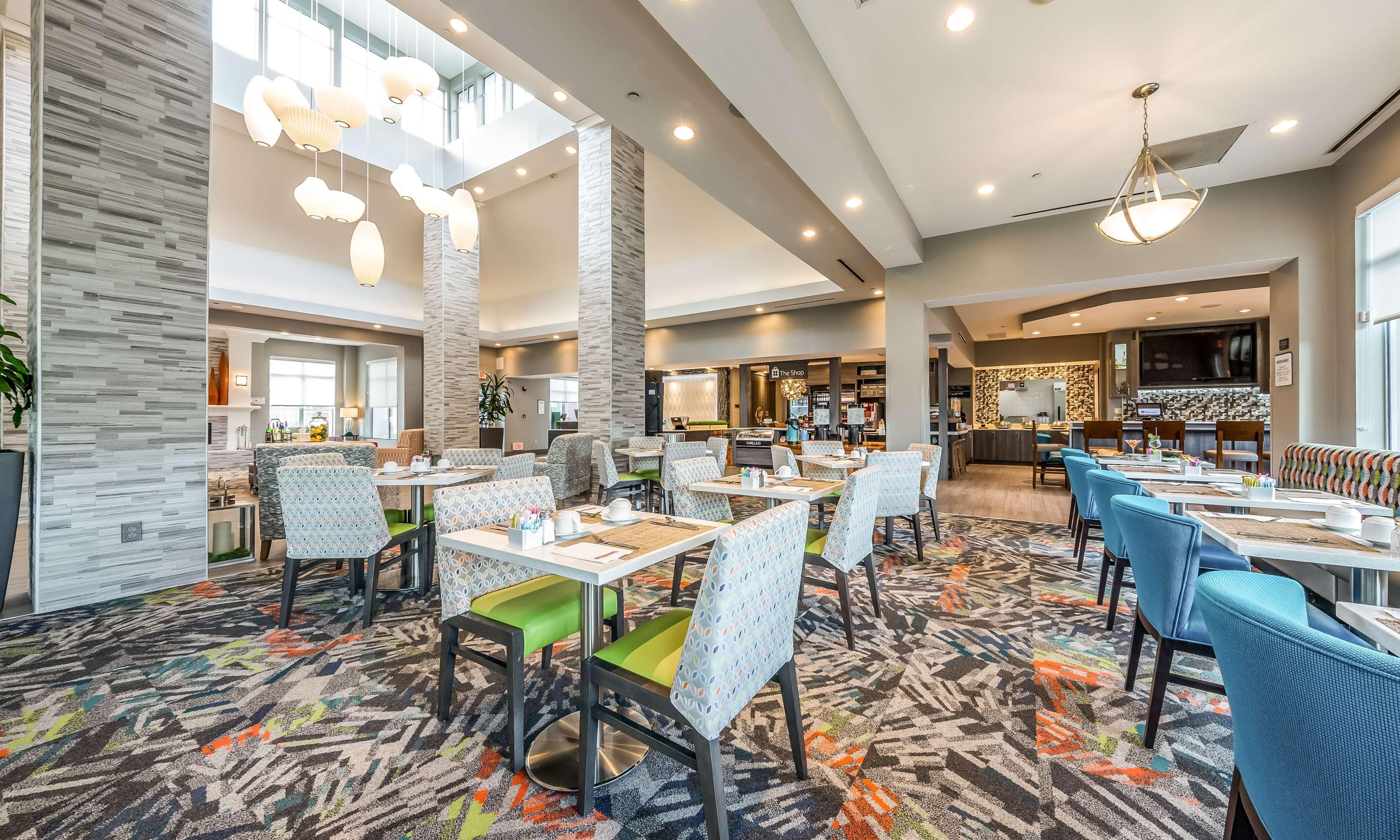Hilton Garden Inn Бомонт Экстерьер фото