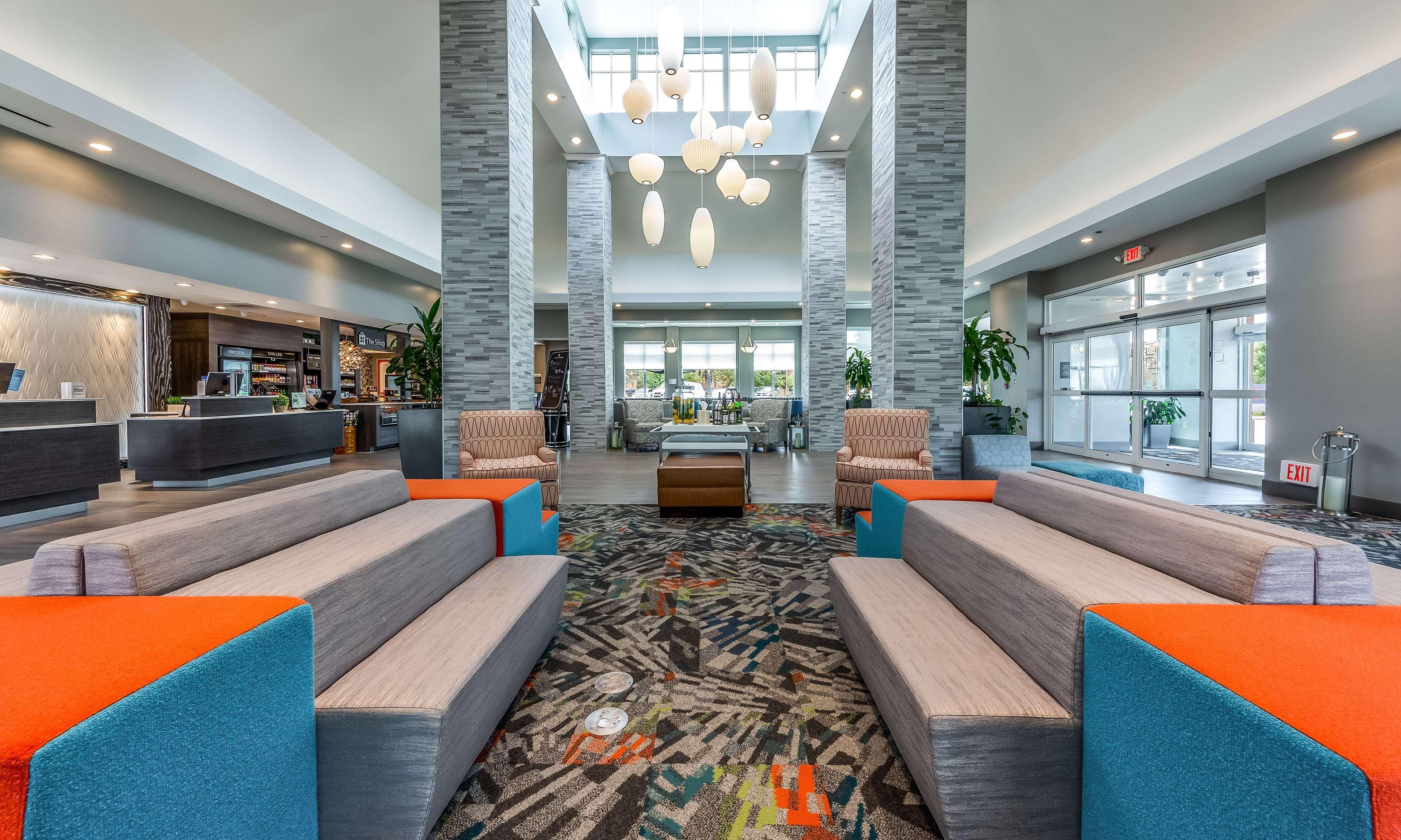 Hilton Garden Inn Бомонт Экстерьер фото