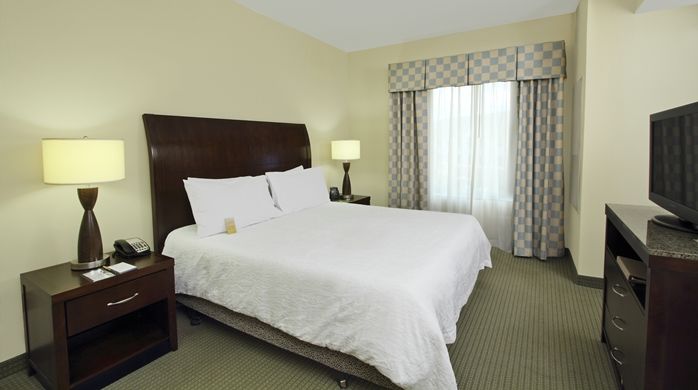 Hilton Garden Inn Бомонт Экстерьер фото